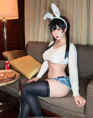 美丽女教师_1080P视频大全